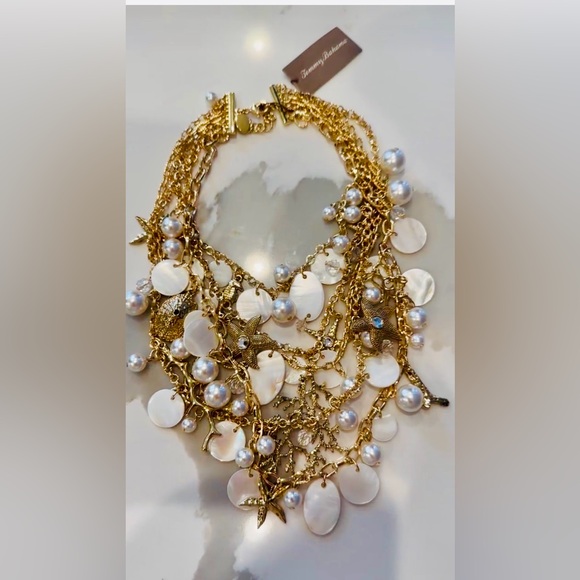 NWT stunning $128 Tommy Bahama, tradewinds ocean statement